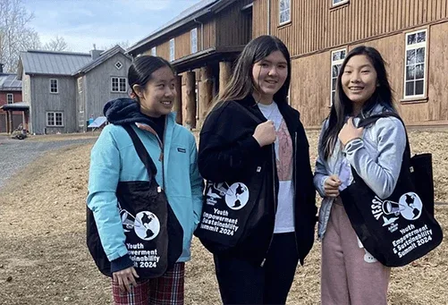 Students Attend Youth Leadership Summit For Climate Change